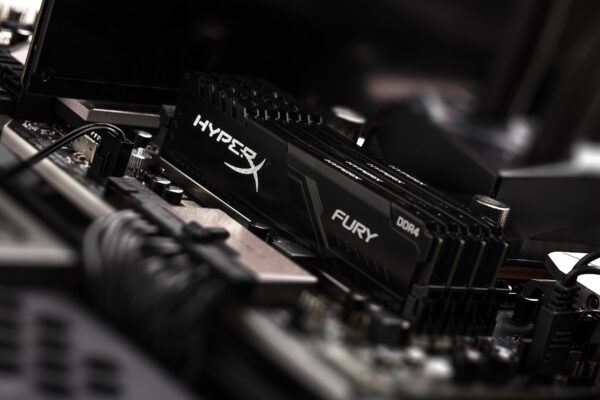 Zestaw pamięci Kingston HyperX FURY HX434C16FB3K4/64 (DDR4; 4 x 16 GB; 3466 MHz; CL16)