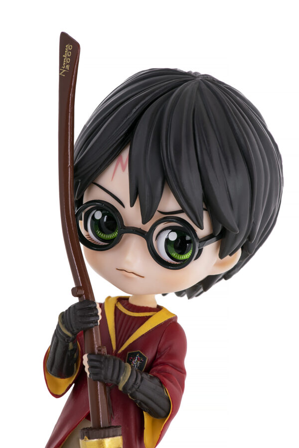 Q POSKET - HARRY POTTER QUIDDITCH STYLE