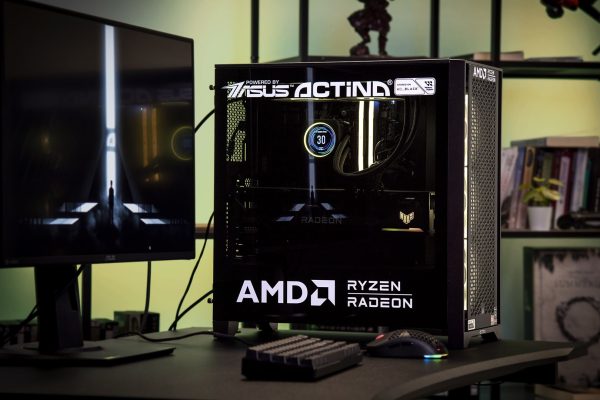 Actina 7800X3D/32GB/2TB/RX7900XT/850W/W11